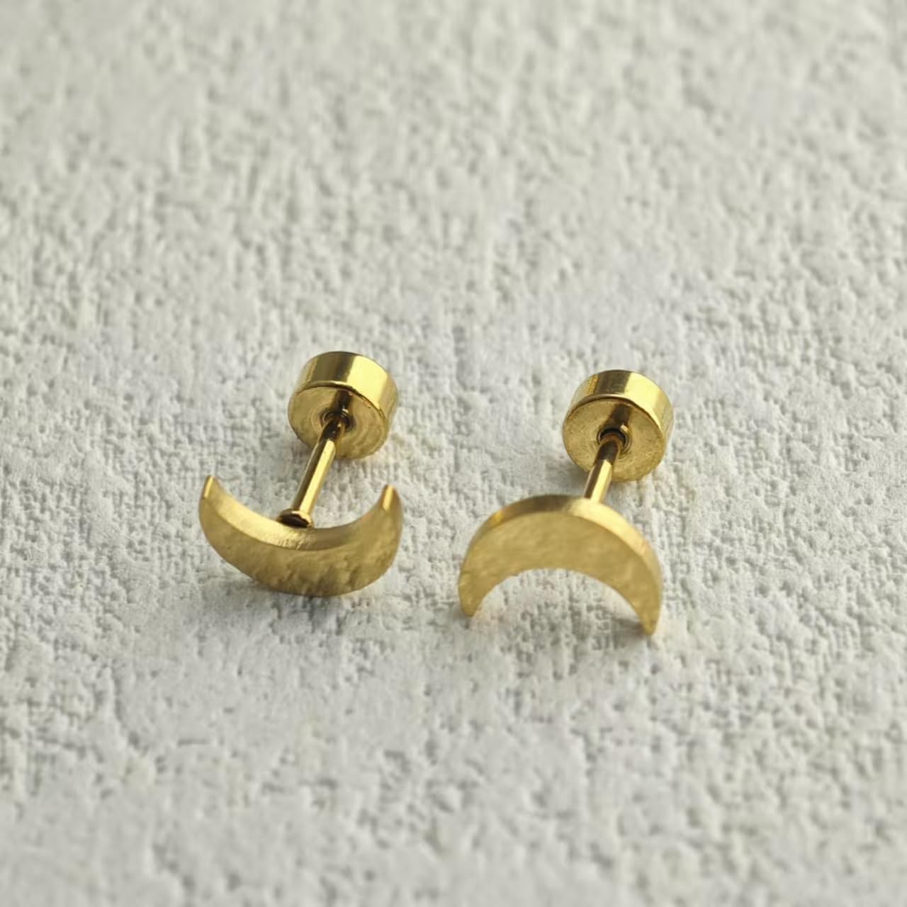 11 Pairs 0.8mm Hypoallergenic Flat Back Earrings Golden Surgical Steel Star Moon Earring Studs Huggie Hoop Cartilage Earrings Set for Women Earring Stacks Multiple Piercing Jewelry